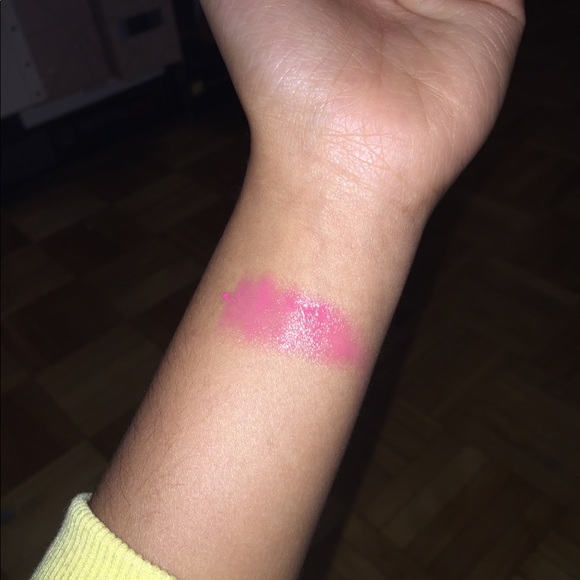 Lipgloss - Picture 2 of 2